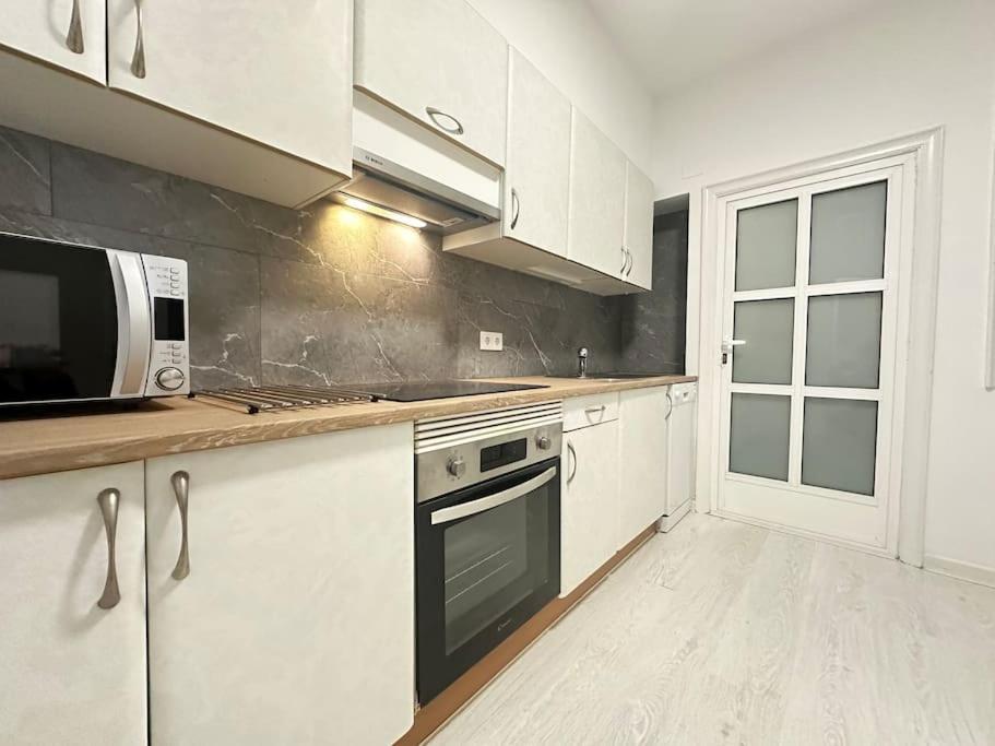 Arte Y Nuevo En El Centro Apartment Vigo Ngoại thất bức ảnh