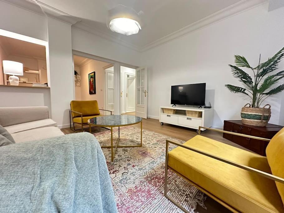 Arte Y Nuevo En El Centro Apartment Vigo Ngoại thất bức ảnh